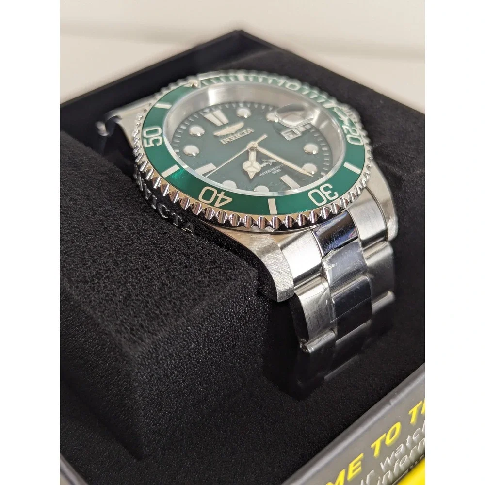 Invicta Pro Diver 50890 Mens Watch 42mm Green Dial Steel Band PC32 Quartz New